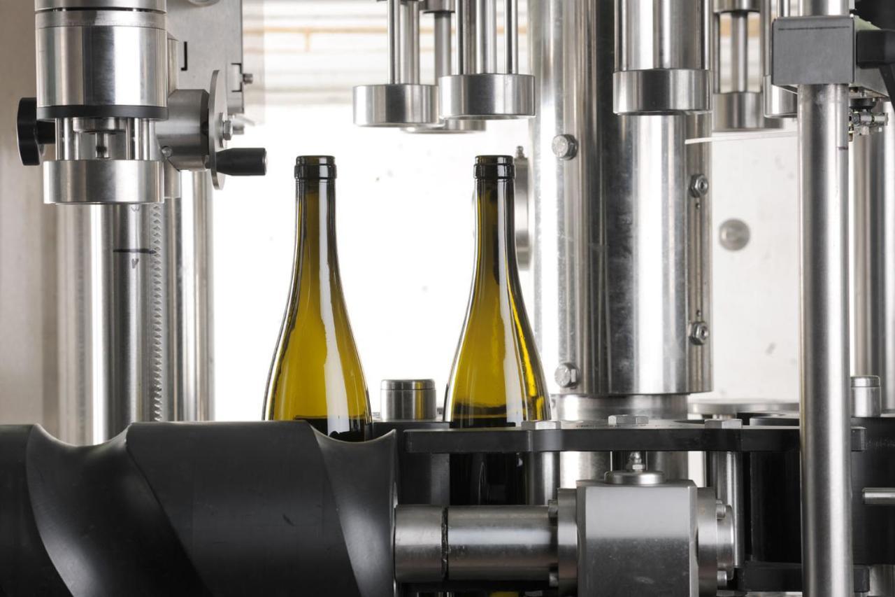 Strasserhof Tenuta-Weingut Vahrn Екстериор снимка