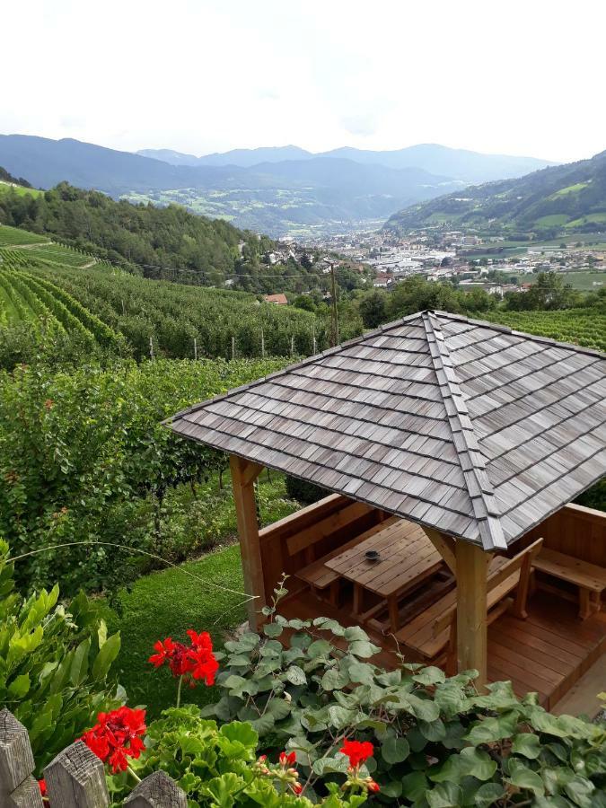 Strasserhof Tenuta-Weingut Vahrn Екстериор снимка